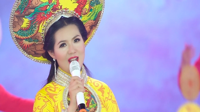 Triệu Trang “hồi sinh” với album “Đón xuân”