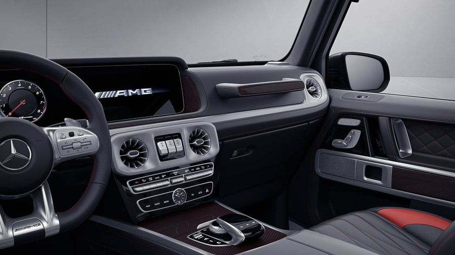 Chiêm ngưỡng phiên bản Mercedes-AMG G63 Edition 1 huyền bí trong sắc đen