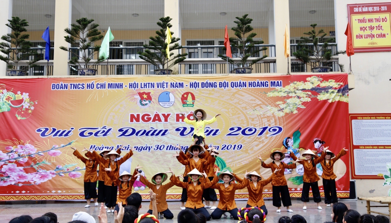 Tưng bừng ngày hội “Vui Tết đoàn viên”