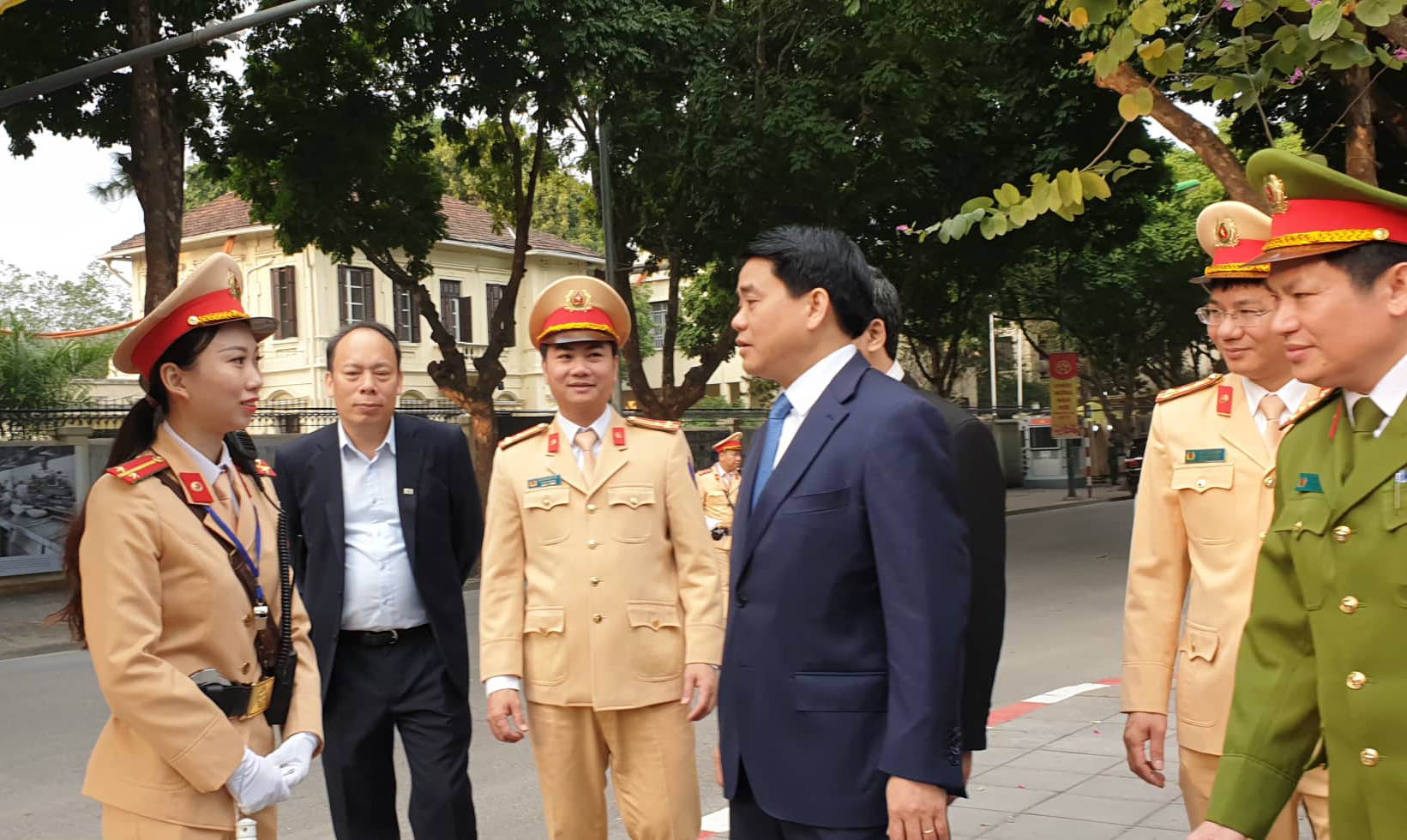 Hà Nội: Ra quân bảo đảm an toàn giao thông năm 2019
