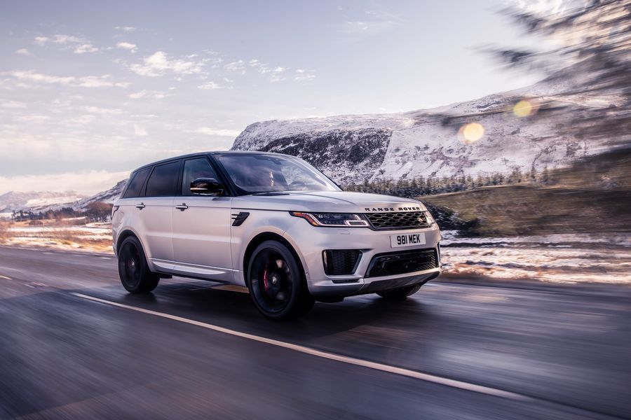 Range Rover Sport HST dùng động cơ lai Mild Hybrid mạnh gần 400 mã lực