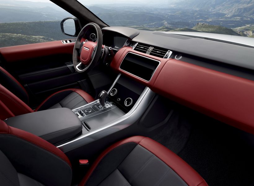Range Rover Sport HST dùng động cơ lai Mild Hybrid mạnh gần 400 mã lực