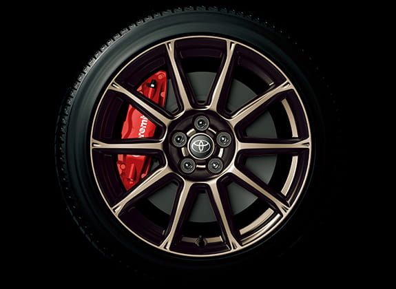 Toyota 86 bản màu xanh British Green Limited Edition chỉ dành riêng cho Nhật Bản