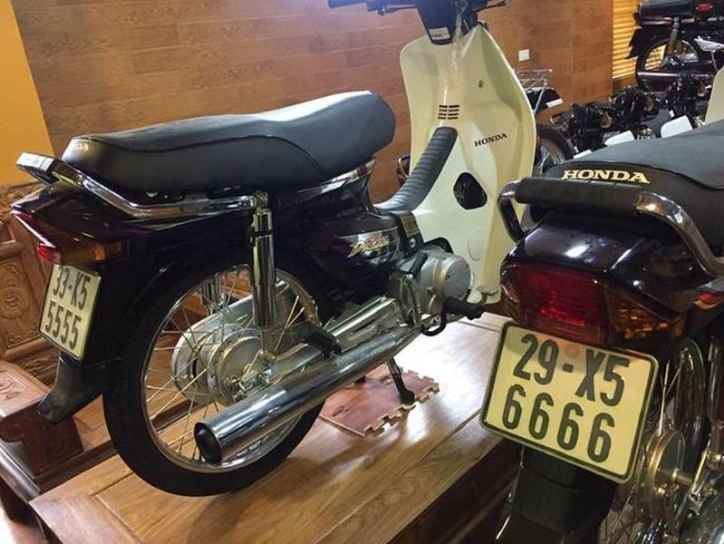 Đại gia Hà Thành rao bán Honda Dream 1995 với giá hơn 400 triệu đồng