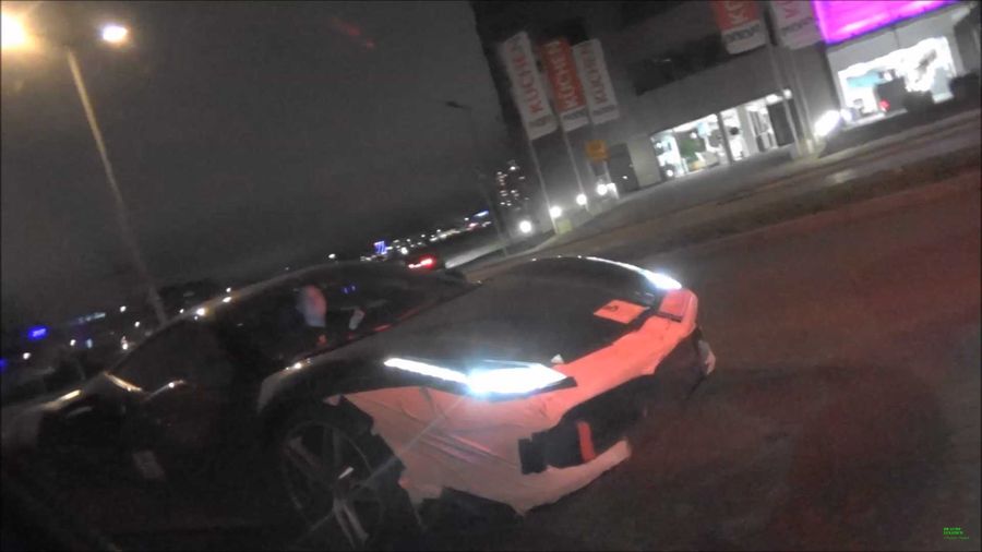 Siêu xe Ferrari Hybrid V8 được xác nhận sẽ ra mắt trong năm nay