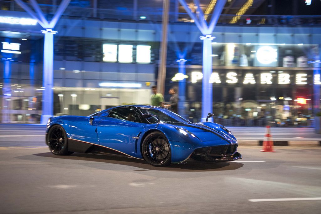 Đại gia Singapore chi hơn 4 tỷ VNĐ làm đẹp cho Pagani Huayra
