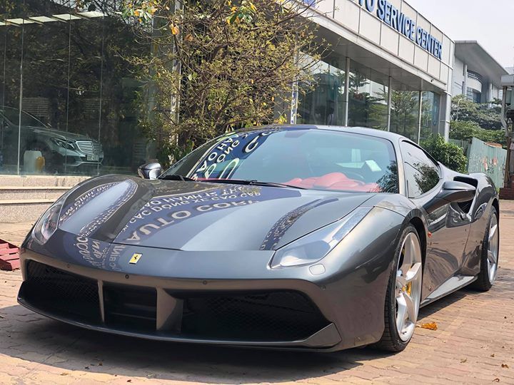 Ferrari 488 GTB xám xuống giá chỉ có 7,3 tỷ đồng sau khi rời xa Cường Đô-la