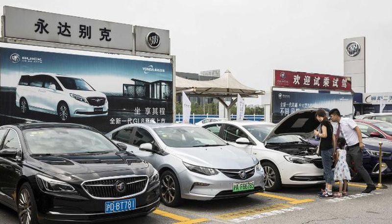 Thị trường xe hơi Trung Quốc sụt giảm doanh số trong 7 tháng liên tiếp