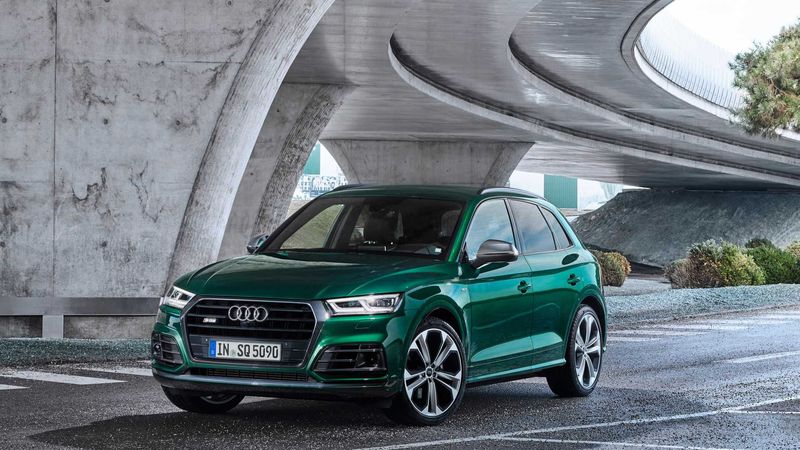 Phiên bản hiệu suất cao của Audi Q5 ra mắt, giá từ 1,8 tỷ VNĐ