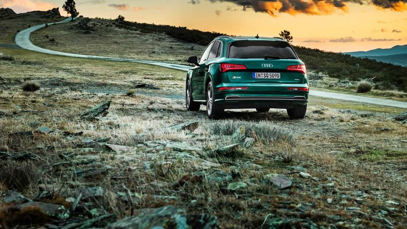 Phiên bản hiệu suất cao của Audi Q5 ra mắt, giá từ 1,8 tỷ VNĐ