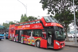 Phóng viên quốc tế được tham quan Hà Nội miễn phí bằng xe buýt hai tầng