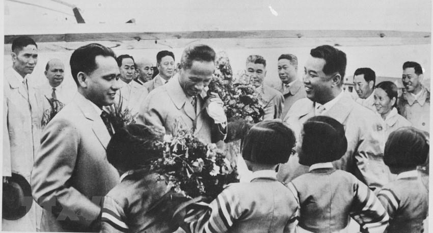 Hình ảnh Thủ tướng Phạm Văn Đồng thăm Triều Tiên năm 1961