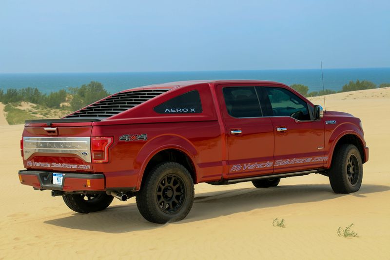 Ford F-150 sở hữu đuôi xe giống Mustang Fastback với gói độ Aero X