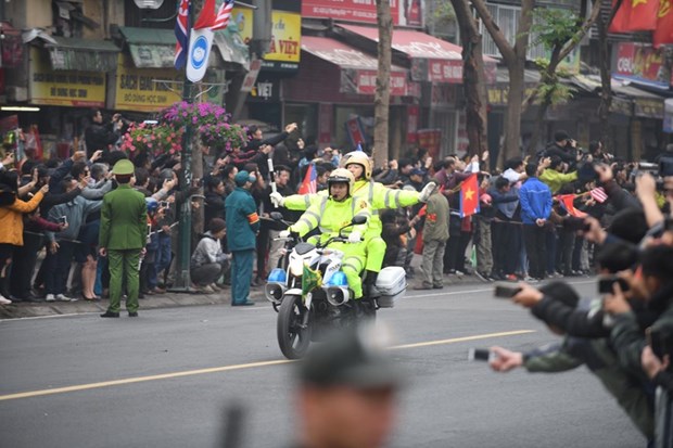 Để đảm bảo hoàn thành nhiệm vụ, các cán bộ chiến sỹ của Đội Tuần tra dẫn đường đã phải chuẩn bị rất kỹ về cả phương tiện lẫn con người (Ảnh: Minh Sơn/Vietnam+)