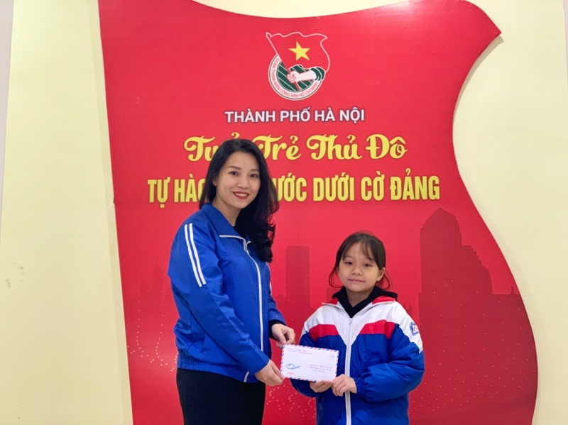 Em Nguyễn Ngọc Trinh gửi tặng số tiền 3.180.000 đồng đóng góp cùng Thành đoàn Hà Nội trong phòng chống dịch Corona