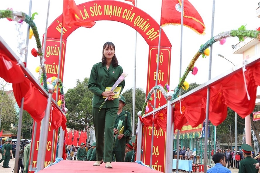 Chuyện nữ tân binh duy nhất ở Đắk Lắk xung phong lên đường nhập ngũ