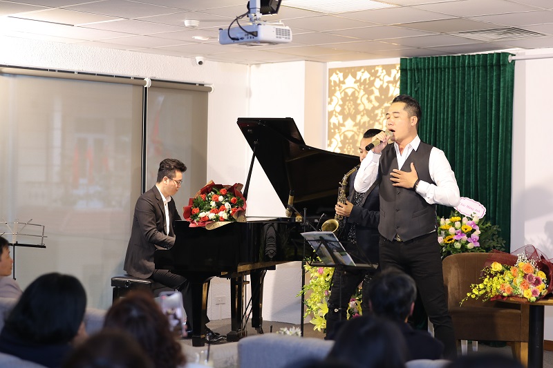 Lãng tử hát nhạc tình Tuấn Hiệp “tung” ca khúc cho ngày Valentine