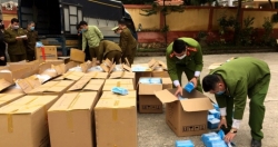 Lạng Sơn: Phát hiện gần 120 nghìn khẩu trang y tế đang trên đường xuất lậu sang Trung Quốc