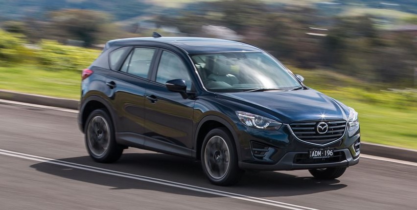 Gần 37.000 xe Mazda CX-5 sẽ bị triệu hồi do lỗi đèn LED định vị