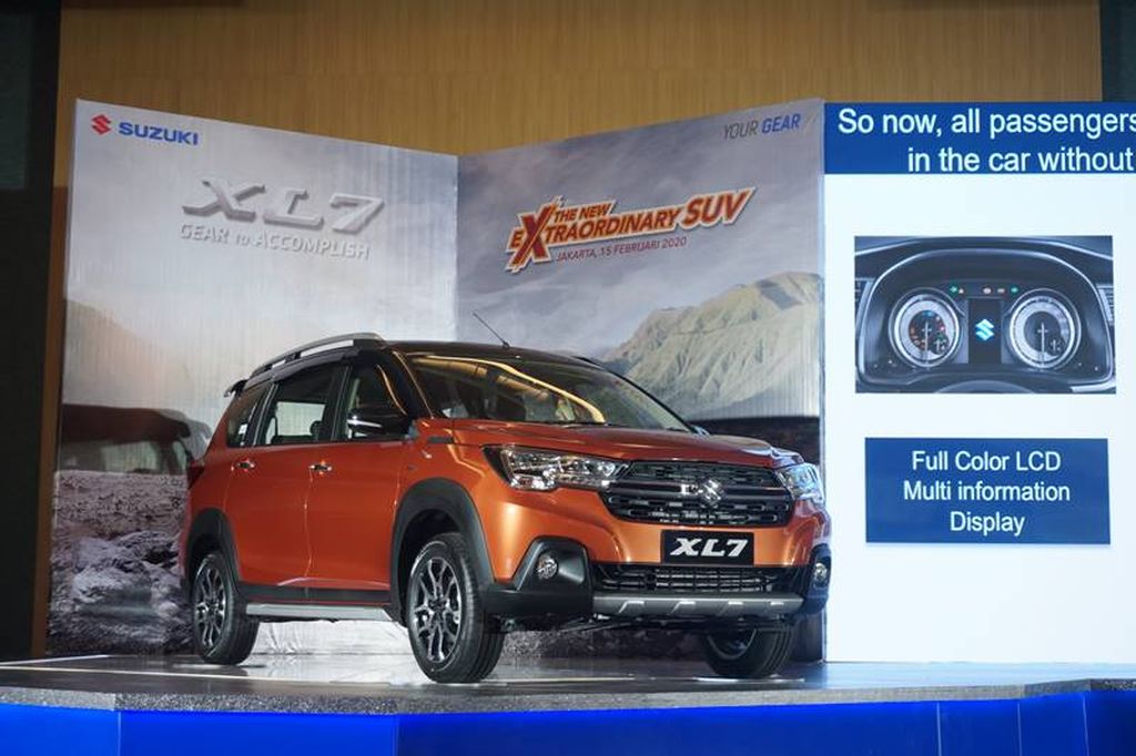 Suzuki XL7 chính thức ra mắt tại Indonesia, giá từ 390 triệu VNĐ