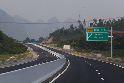 Báo cáo Thủ tướng tiến độ triển khai dự án cao tốc Bắc - Nam