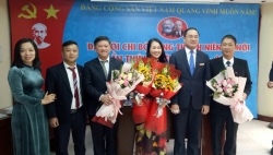 Đồng chí Dương Việt Hà được bầu giữ chức Bí thư Chi bộ Cung Thanh niên Hà Nội