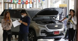 Thái Lan: Đại lý giảm nửa giá xe Chevrolet để xả tồn kho