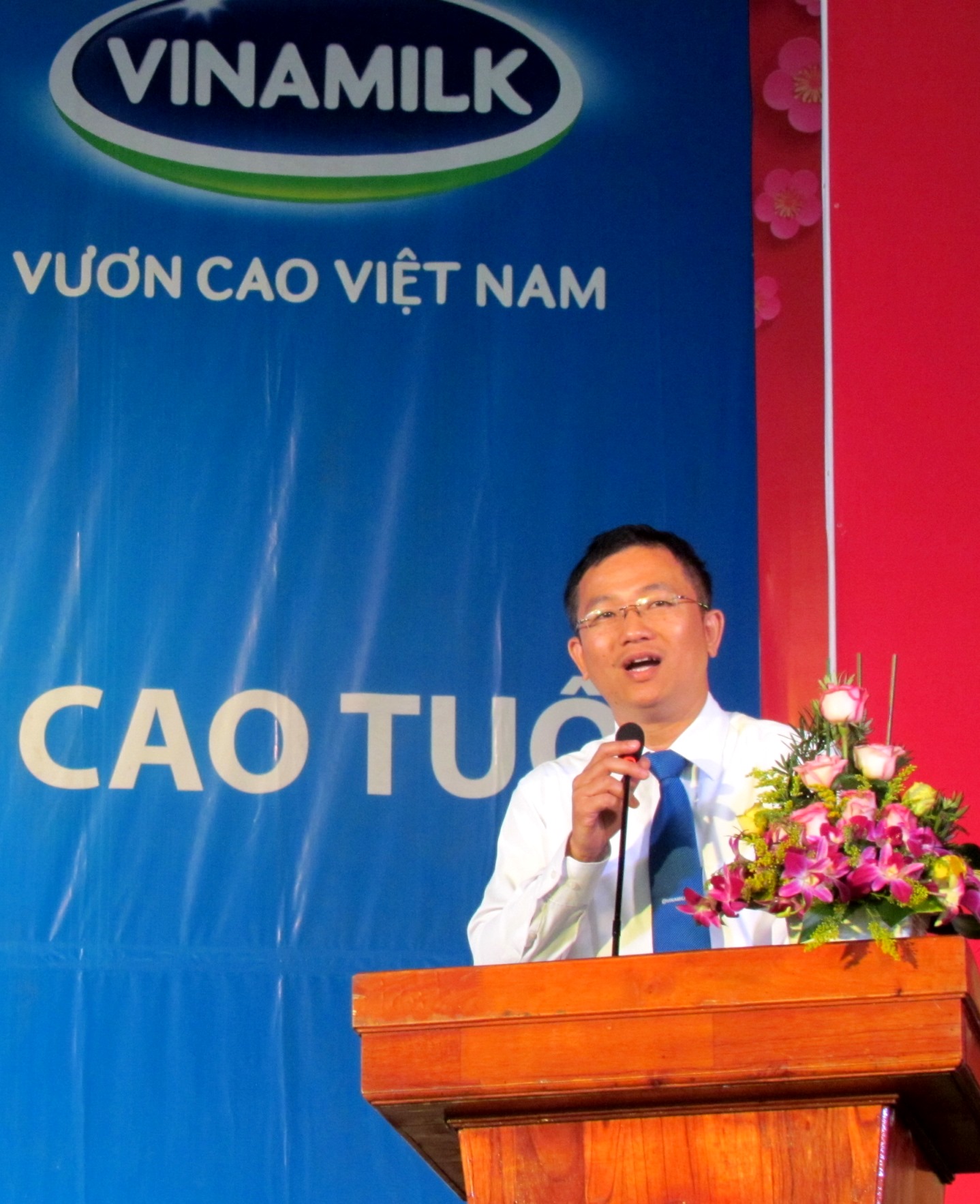 Vinamilk khởi động hành trình chăm sóc sức khỏe cho người cao tuổi năm 2017
