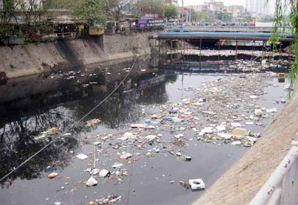 Hà Nội tiếp nhận 700.000 USD vốn ODA cải thiện nước sông Tô Lịch