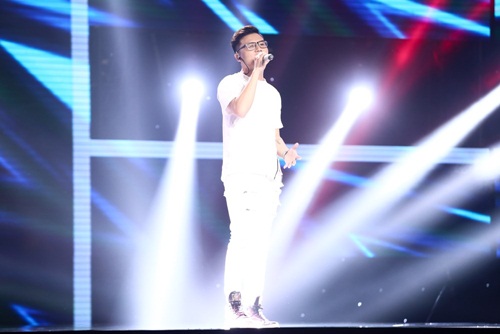 The Voice 2017: Chàng hot boy giống Tuấn Hưng