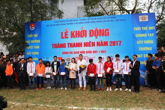 Đoàn trường Cao đẳng nghề Công nghệ cao Hà Nội phát động Tháng Thanh niên