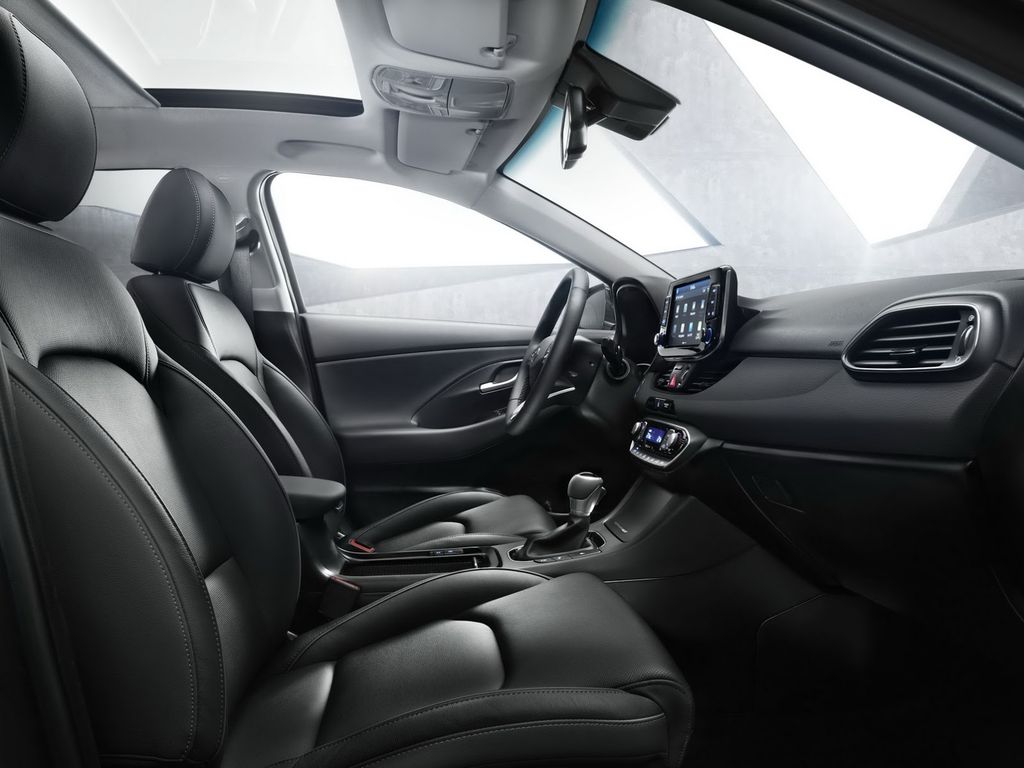Hyundai giới thiệu i30 Tourer thế hệ mới tại Geneva