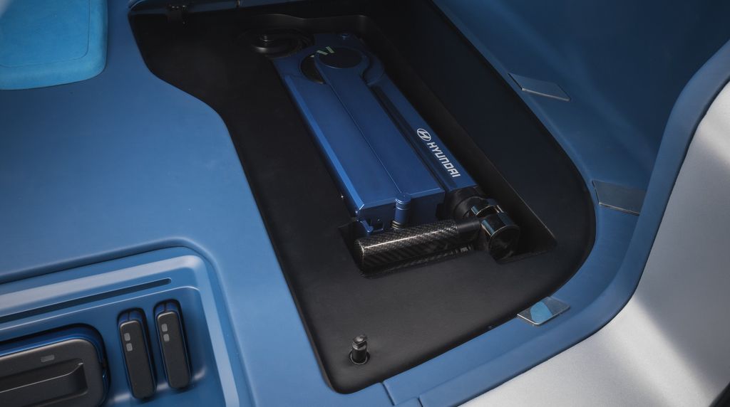 Hyundai trình làng xe chạy hydro FE Fuel Cell Concept tại Geneva