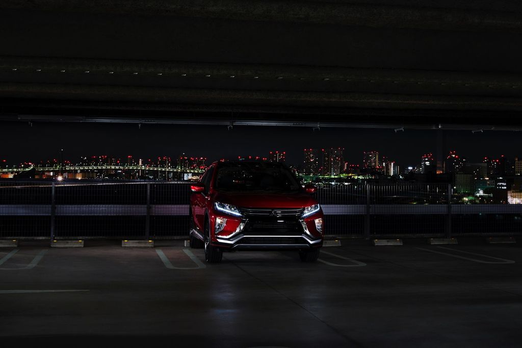 Mitsubishi Eclipse 2018 đưa công nghệ tiên tiến tới Geneva