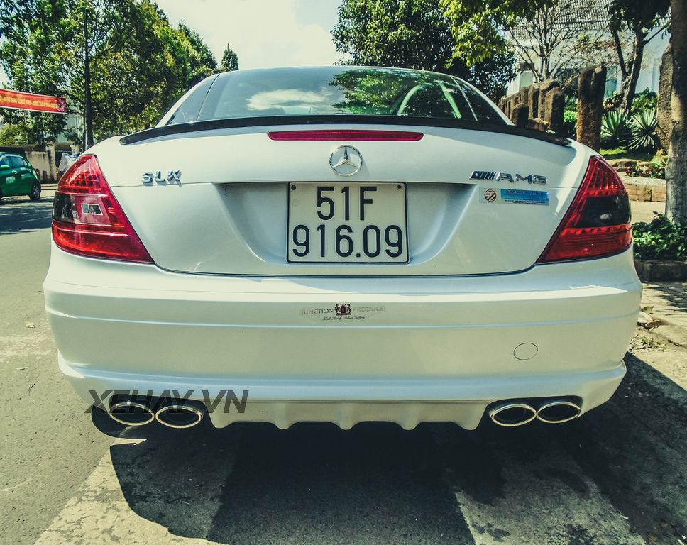 SLK AMG – đứa con lai thừa hưởng tinh hoa từ mũi tên bạc SLR
