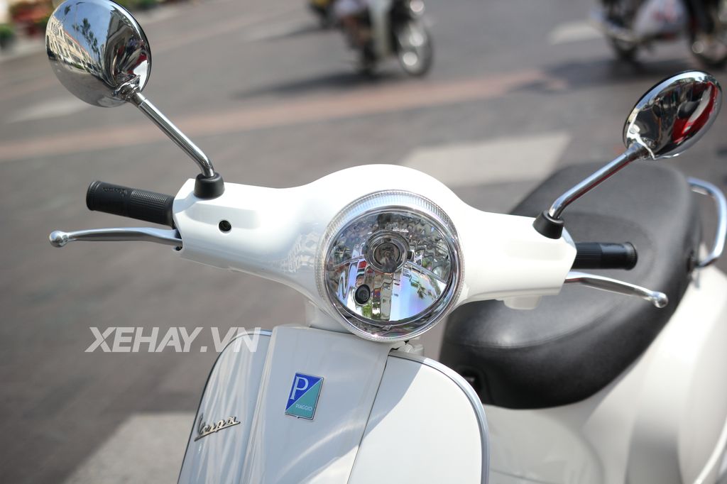 Chi tiết “người đẹp nước Ý” Vespa LX iGet 125
