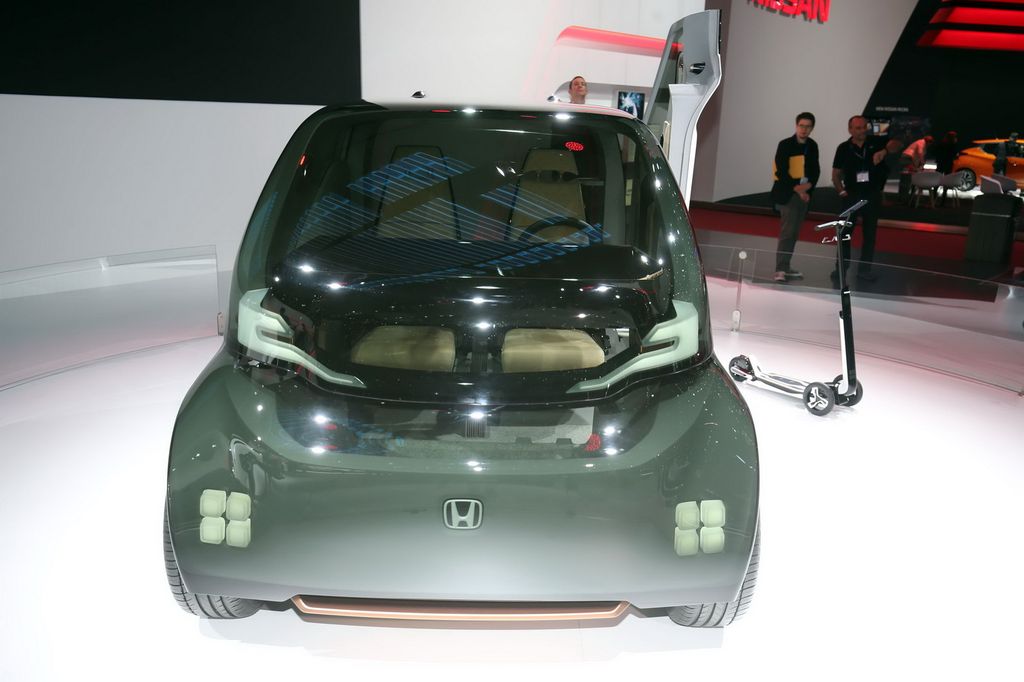Honda NeuV Concept, một mẫu xe đô thị hái ra tiền