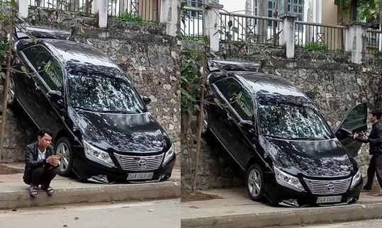 Lào Cai: Nhầm chân phanh khi lùi, Toyota Camry