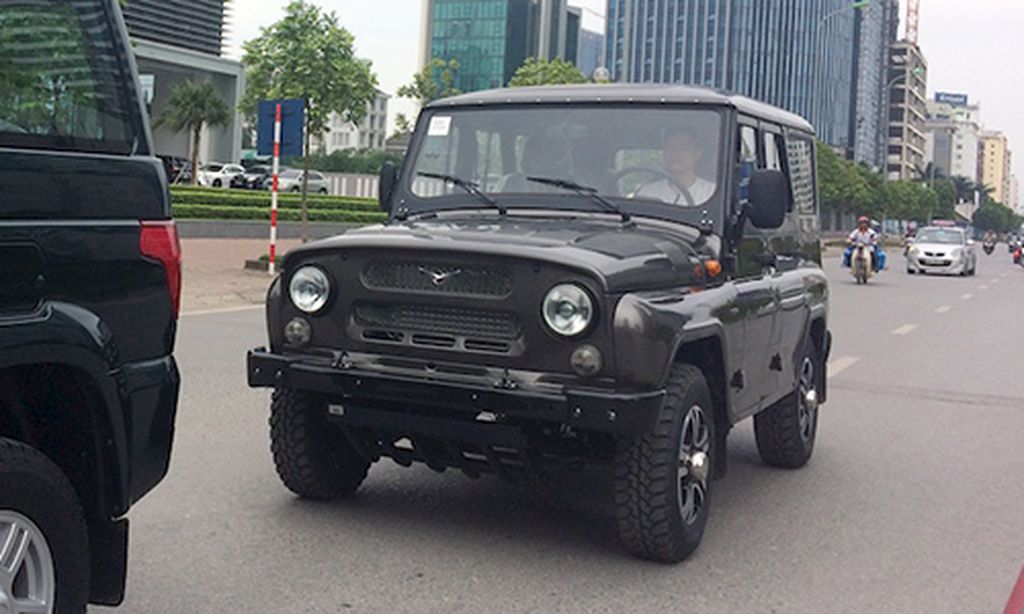 Xe Nga UAZ chính thức bán tại Việt Nam, giá từ 460 triệu đồng