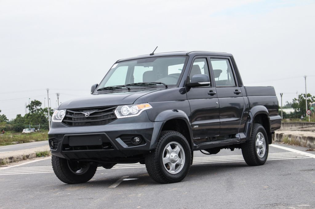 Xe Nga UAZ chính thức bán tại Việt Nam, giá từ 460 triệu đồng