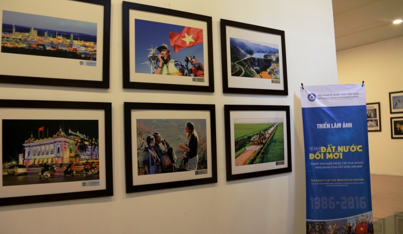 Nhiếp ảnh nghệ thuật Việt Nam 30 năm đồng hành cùng đất nước đổi mới
