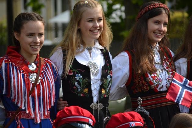 Na Uy “soán ngôi” Đan Mạch, trở thành nước hạnh phúc nhất thế giới