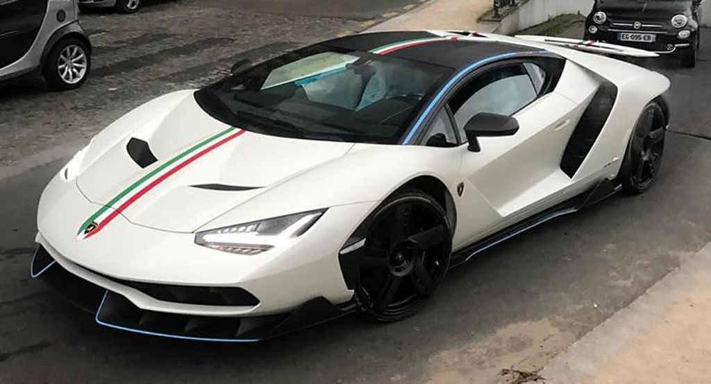 Lamborghini Centenario trắng mờ