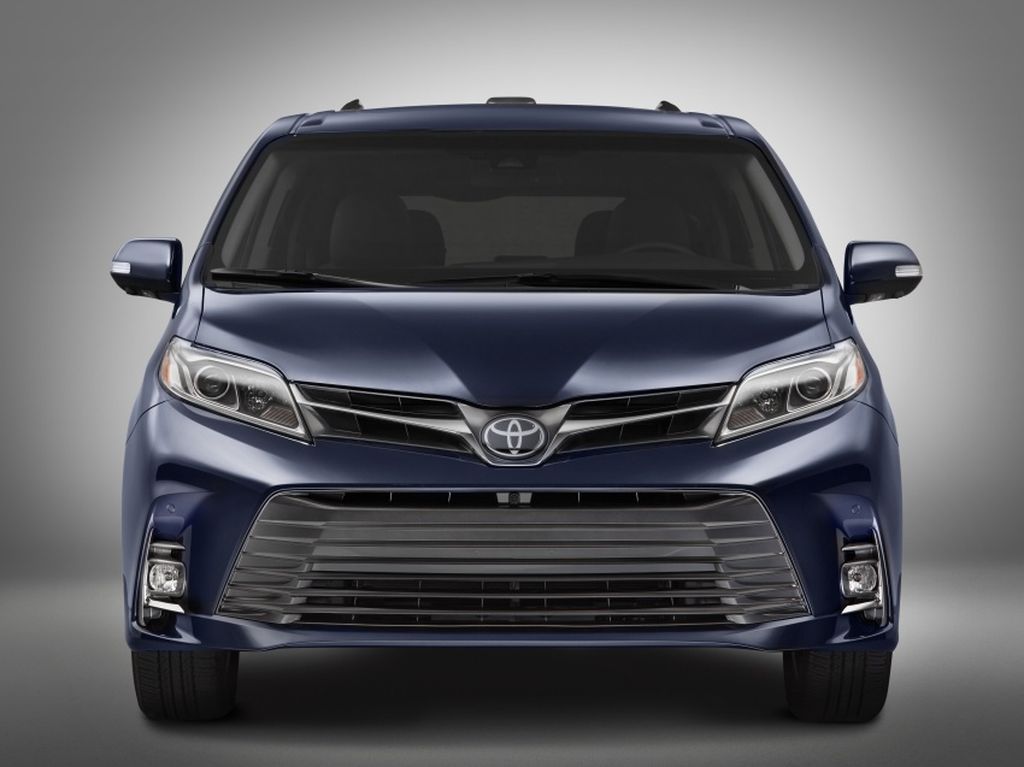 Toyota Sienna 2018 chính thức được 