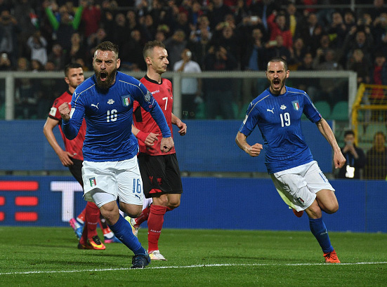 Italia 2-0 Albania: Đại tiệc cho Buffon