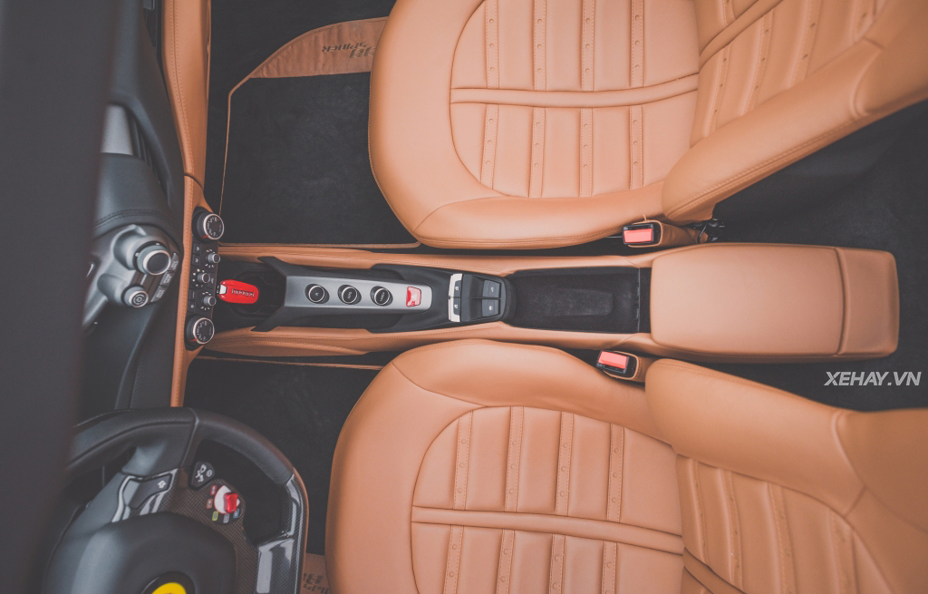[ĐÁNH GIÁ XE] Ferrari 488 Spider - Bốn bánh xe và một bầu trời rộng mở