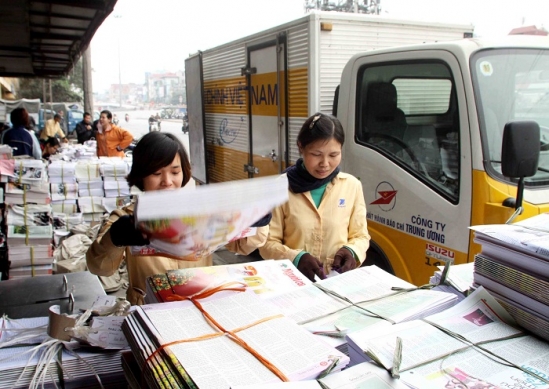 Từ 1/8, Hà Nội sẽ trả kết quả giải quyết TTHC qua dịch vụ bưu chính công ích trên diện rộng