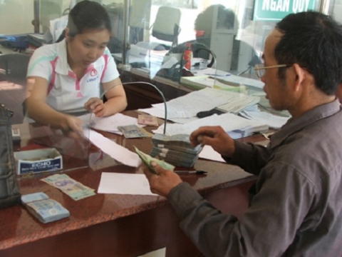 Vay tiền ngân hàng, phương thức trả, điều kiện ràng buộc quyết định không nhỏ