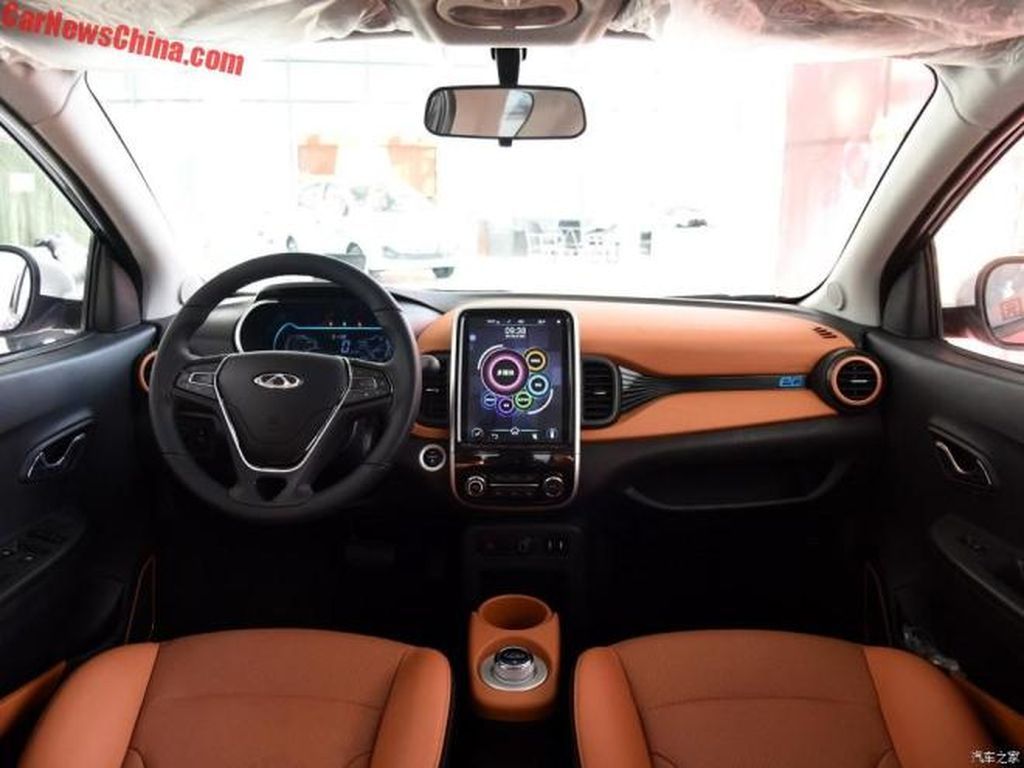 Xe điện Chery eQ1 của Trung Quốc có giá bán chỉ từ 162 triệu VNĐ