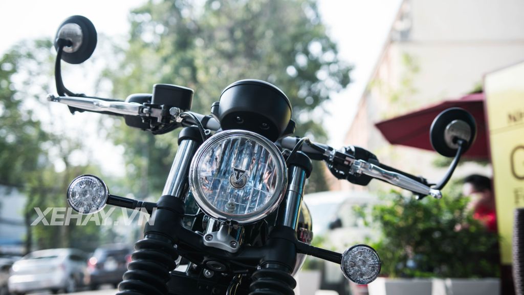 Cận cảnh “hàng hot” Triumph Bonneville Bobber 2017 tại Việt Nam